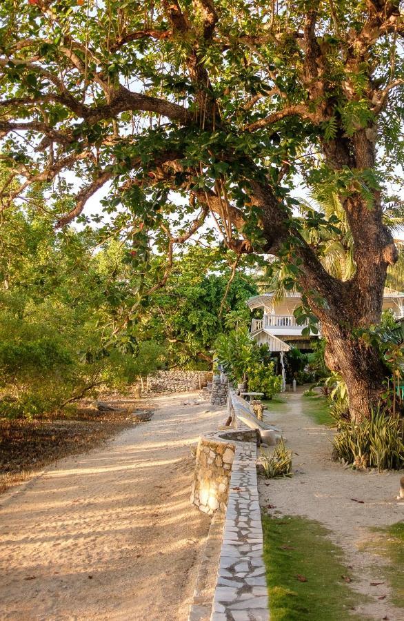 The Three P Beach Resort & Dive Center Agnay 外观 照片